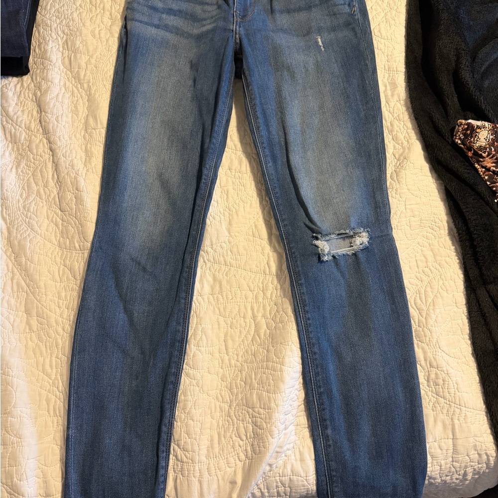 Express Classic Blue Distressed Women's Jeans